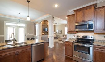 110 Coal Creek Dr, Boiling Springs, SC 29316