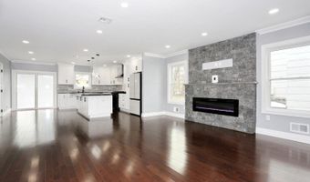 46 Phelps Ave, Bergenfield, NJ 07621