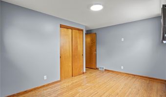 87 Imperial Dr, Amherst, NY 14226