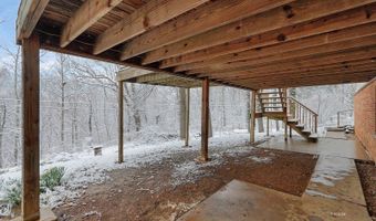 41 Briarwood Dr, Athens, OH 45701