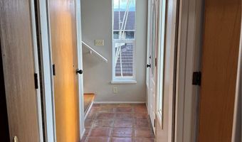 1198 Kupau St, Kailua, HI 96734