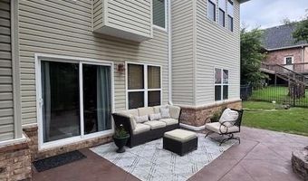 3906 NE Cadbury Ave, Bentonville, AR 72712