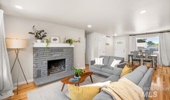 7308 W Maxwell Dr, Boise, ID 83704