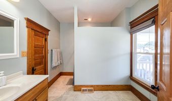 411 N 4th St, Battle Creek, NE 68715