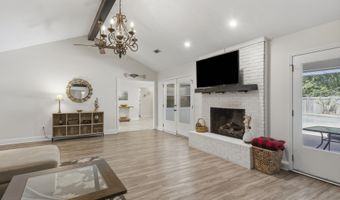 96 Summit Ridge Dr, Brandon, MS 39042