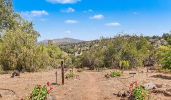 950 S Grade Rd, Alpine, CA 91901