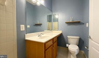 25130 CUTGRASS Ter, Aldie, VA 20105