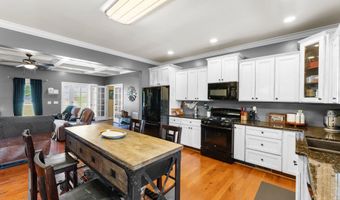 4401 Parris Bridge Rd, Boiling Springs, SC 29316