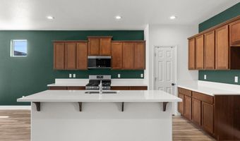 765 Garnet Way, Fernley, NV 89408