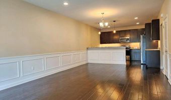 5643 Arbor Chase Dr, Ann Arbor, MI 48103