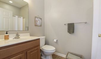 5225 Dunewood Way, Avon, IN 46123