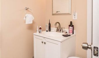 136 Collins St, Attleboro, MA 02703