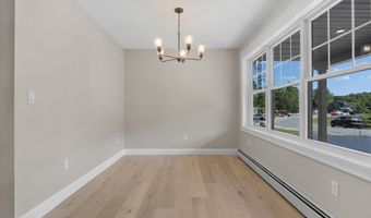 52 Woodbrey Ln, Standish, ME 04084