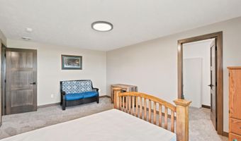 612 Iver Ave, Baltic, SD 57003