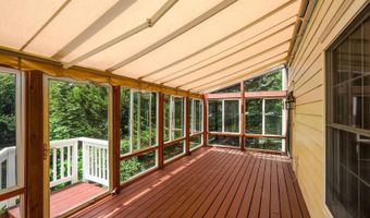 6208 WISCASSET Rd, Bethesda, MD 20816