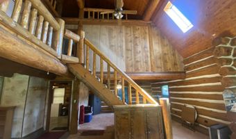 64 S Main St, Athens, ME 04912