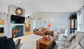 3596 Lake Meadow Dr, Amelia, OH 45102