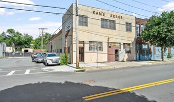 493 S Pearl St, Albany, NY 12202