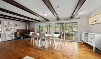 543 Long Shores Dr, Barrington, NH 03825