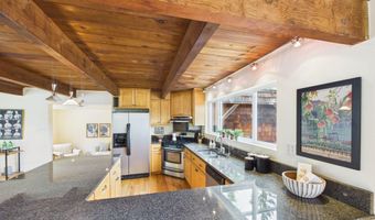 7090 Fickle Hill Rd, Arcata, CA 95521