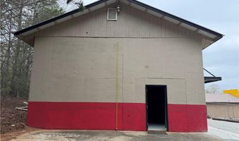 727 Airport Rd, Baldwin, GA 30511