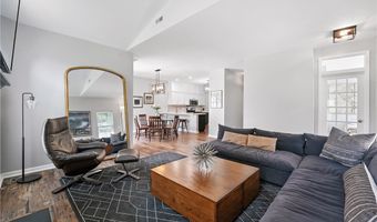 214 Wilcox Rd, Austintown, OH 44515