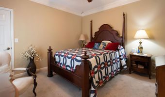 127 WARWICK Cir, Alabaster, AL 35007