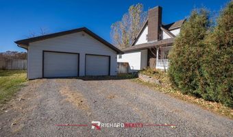 27 Longhorn Dr, Cody, WY 82414