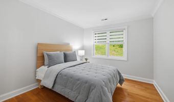 3 Bayberry Dr, Brookfield, CT 06804