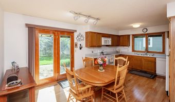 3806 Columbine Ave, Ames, IA 50010