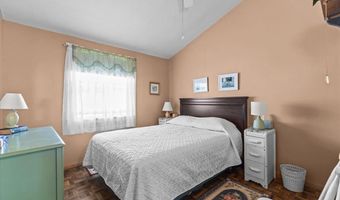 61 Bourdeau Ln S, Alburgh, VT 05440