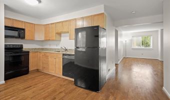 8908 BATTERY Pl #5, Bethesda, MD 20814