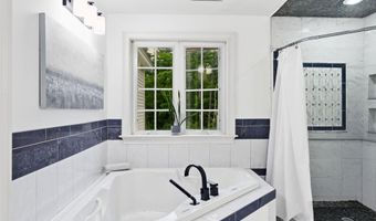 9 Storybrook Ln, Amherst, NH 03031