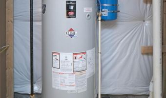 117 HARVESTER Dr, Lake Frederick, VA 22630