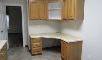 1401 W Bowman Dr, Artesia, NM 88210