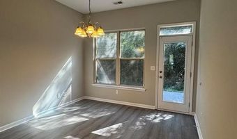 12 Georgian Cir, Adairsville, GA 30103