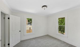 31 S NEW St, Dover, DE 19904