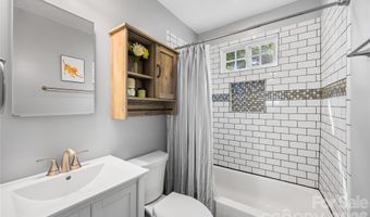 1120 Meadow Ln, Charlotte, NC 28205