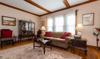 33 Murdock St, Boston, MA 02135