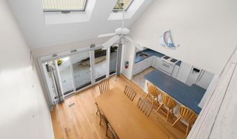 45 W 19th St, Avalon, NJ 08202