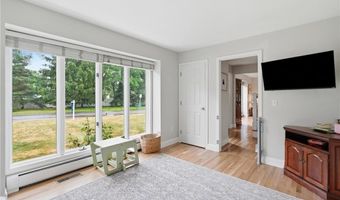 20 Sherman Ave, Bristol, RI 02809