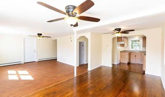 1301 Plainfield St, Johnston, RI 02919