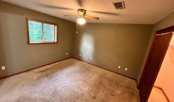 75 Moore Ave, Batesville, AR 72501