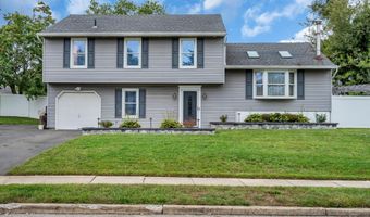 41 Deck St, Barnegat, NJ 08005