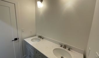 401 S Declaration Dr, Aberdeen, ID 83210