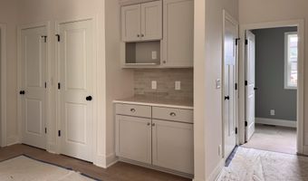 10711 Greyhound Ave, Allendale, MI 49401
