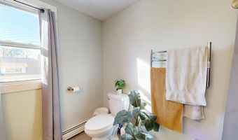 2043 N Belfast Ave, Augusta, ME 04330