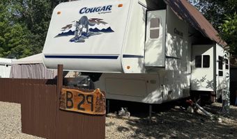 29 B St, Cascade, ID 83611