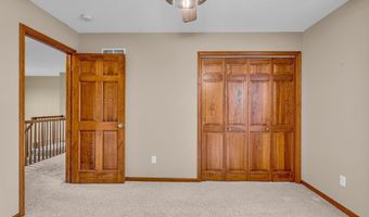 987 N 640 Rd, Baldwin City, KS 66006