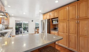 768 Sonrisa St, Solana Beach, CA 92075